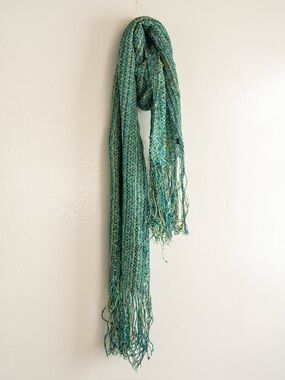 Aqua Italy Open Knit Fringe Scarf – Blue & Green Textured Wrap